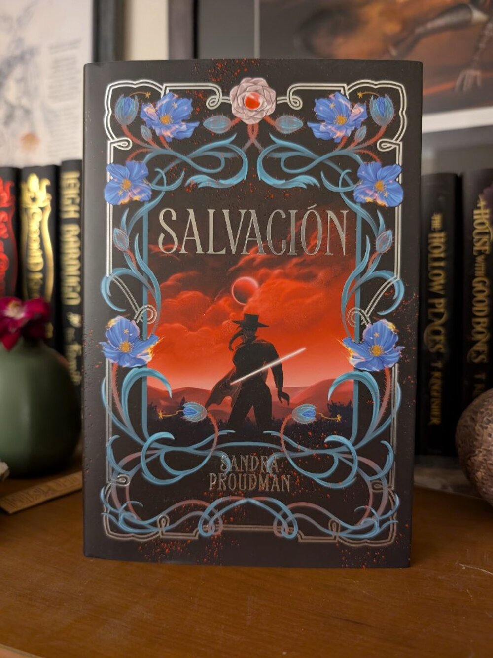 Salvacion (Exclusive Owlcrate edition) LIKE NEW
